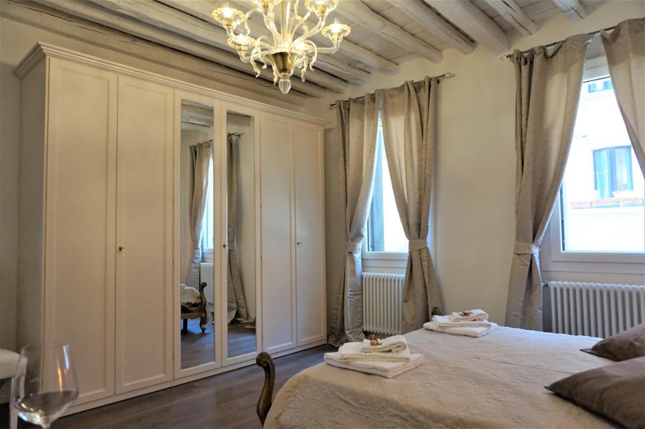 Sara S Luxury Home Five Minutes From Piazza San Marco เวนิส ภายนอก รูปภาพ
