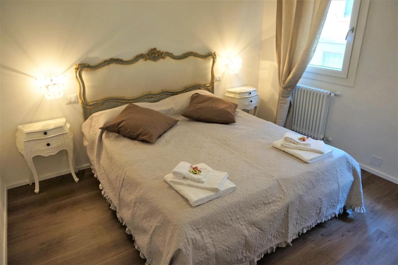 Sara S Luxury Home Five Minutes From Piazza San Marco เวนิส ภายนอก รูปภาพ