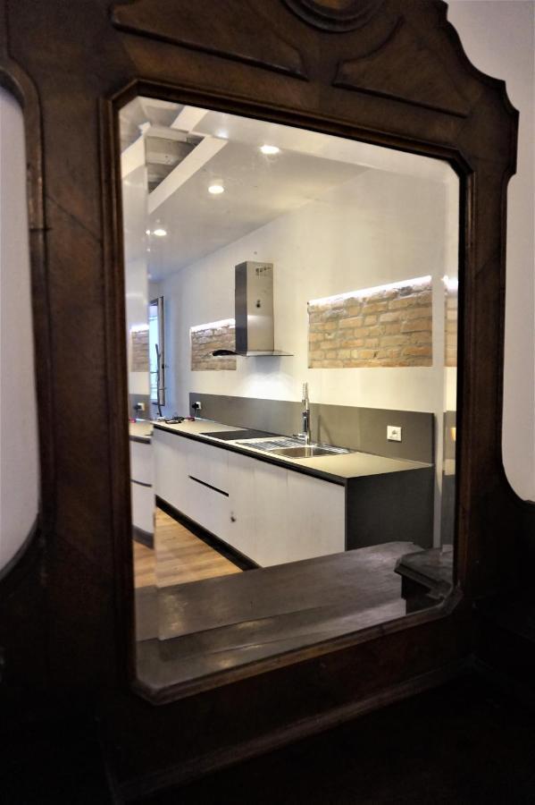 Sara S Luxury Home Five Minutes From Piazza San Marco เวนิส ภายนอก รูปภาพ