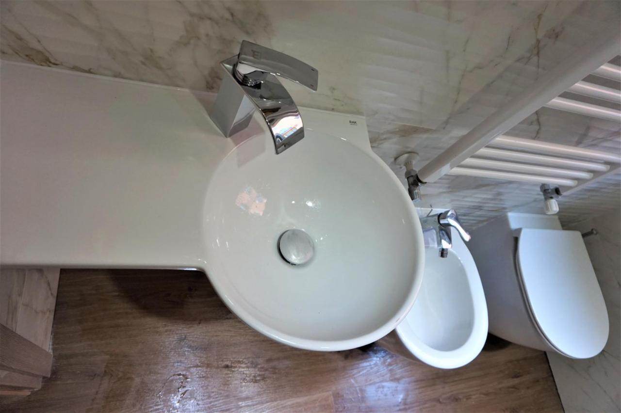 Sara S Luxury Home Five Minutes From Piazza San Marco เวนิส ภายนอก รูปภาพ